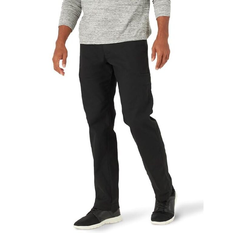 Lee Men’s Cargo Pant up to 55% Off Deal