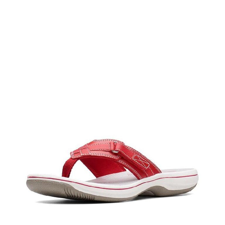 Clarks Women’s Flip-Flop up to 45% Off Deal