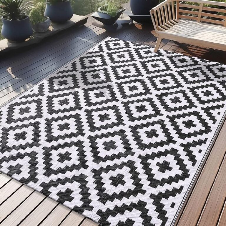 OLANLY Waterproof Outdoor Rug up to 30% Off Deal