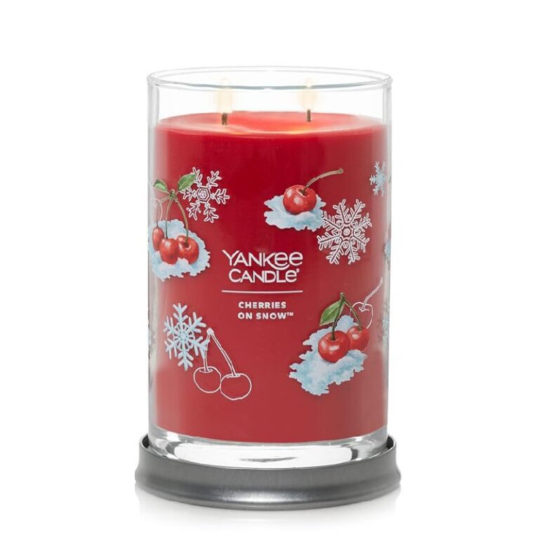 Yankee Candle Cherries On Snow: Up to 30% Off Deal