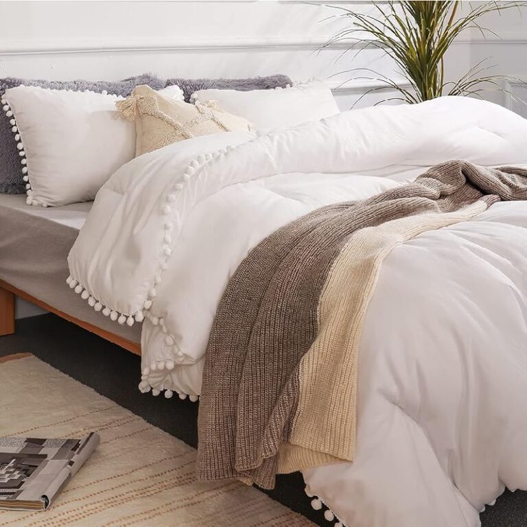 YIRDDEO Queen Comforter Set up to 34% Off Deal