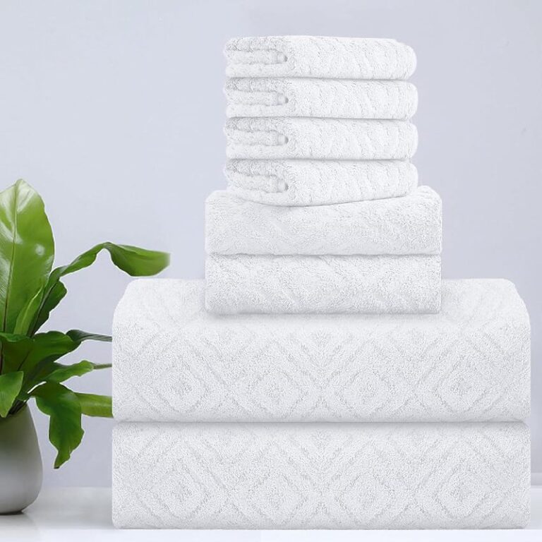 CHINO Towels Up to 43% Off Deal