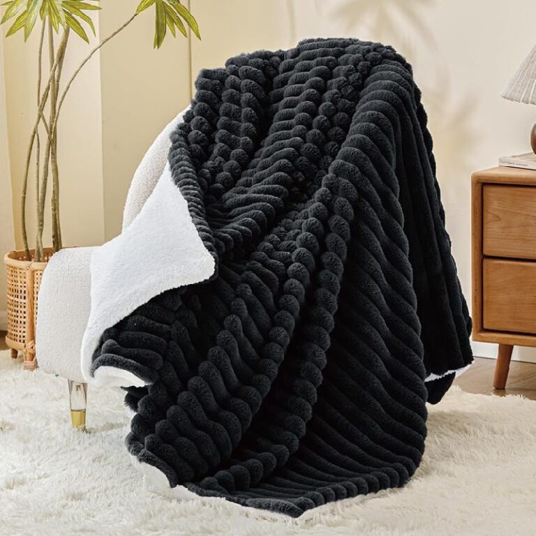 INFIIXSO Sherpa Throw Blanket up to 22% Off Deal