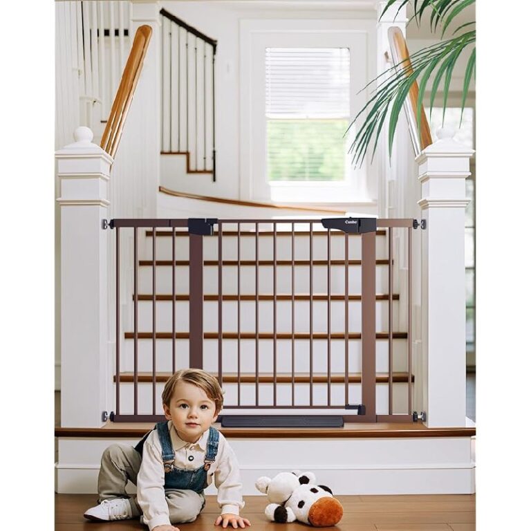 Cumbor Baby Gate: Up to 33% Off Deals on Amazon