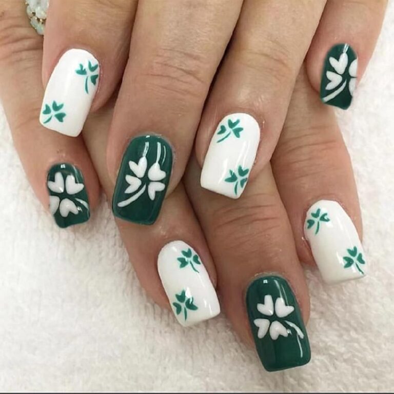 24pcs St. Patrick’s Nails up to 50% Off Deals